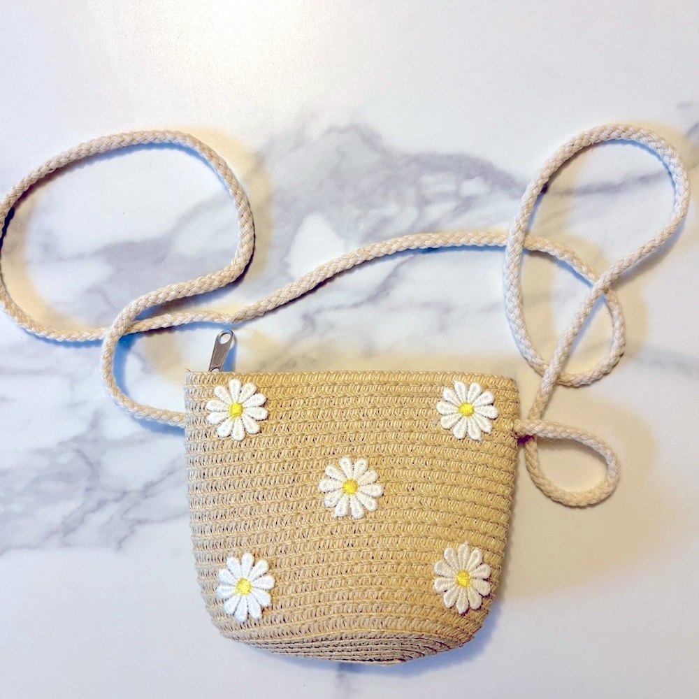 Kids Woven Crossbody Bag with Daisy Accents - straw purse